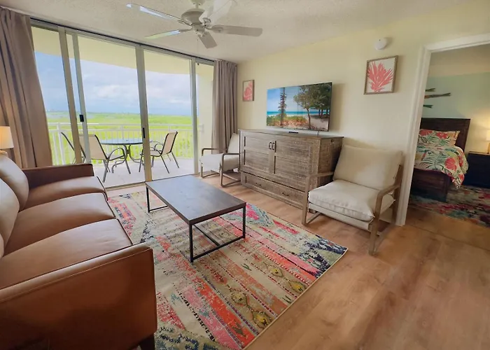 Rum Cay Sunrise Suites